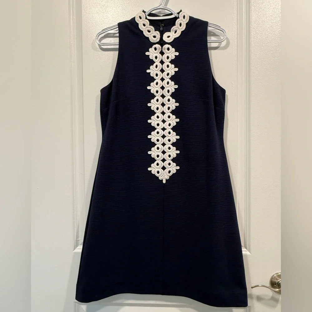 Lilly Pulitzer Navy Dress with White Embroidered Accents - Picture 7 of 8